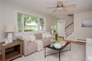 5 Barton Ln, Middletown, RI 02842 - Photo 9
