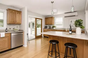 5 Barton Ln, Middletown, RI 02842 - Photo 11