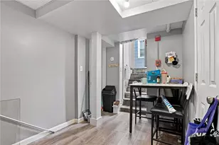 49 Steuben St, Providence, RI 02909 - Photo 35