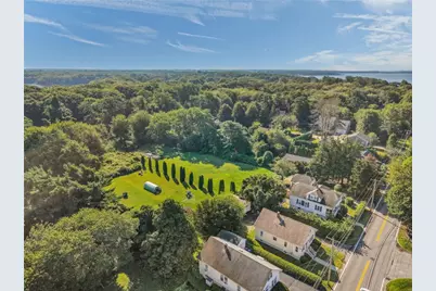 520 Middle Highway, Barrington, RI 02806 - Photo 45