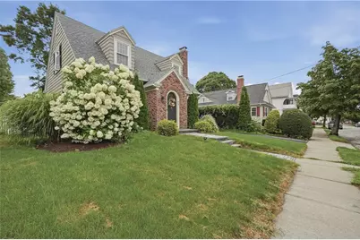 23 Marden Street, Cranston, RI 02910 - Photo 3