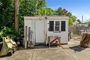 210 Dorman Ave, North Providence, RI 02904 - Photo 31