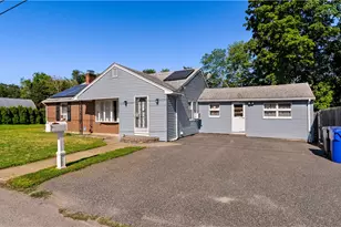 210 Dorman Ave, North Providence, RI 02904 - Photo 3