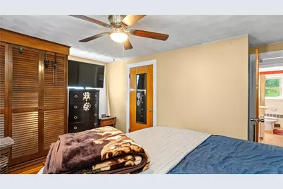 210 Dorman Avenue, North Providence, RI 02904 - Photo 11