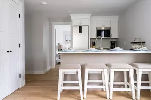 43 Franklin St, Newport, RI 02840 - Photo 3