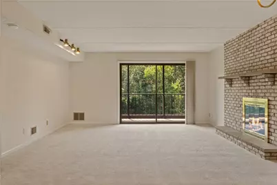 650 Greenwich Avenue #5-405, West Warwick, RI 02893 - Photo 13