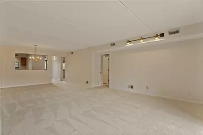 650 East Greenwich Avenue #5-405, West Warwick, RI 02893 - Photo 13