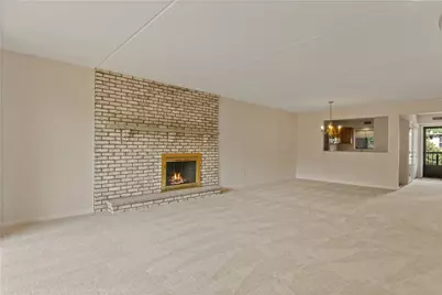 650 East Greenwich Avenue #5-405, West Warwick, RI 02893 - Photo 11