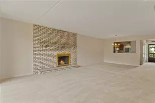 650 E Greenwich Ave, West Warwick, RI 02893 - Photo 11