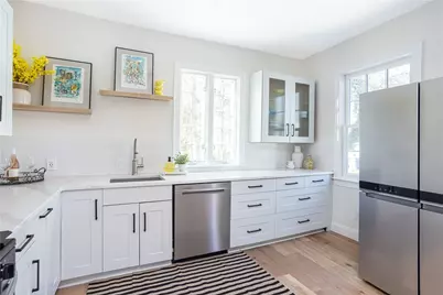 4 Gladding Court, Newport, RI 02840 - Photo 13