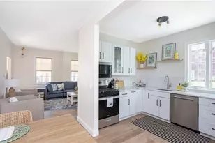 4 Gladding Ct, Newport, RI 02840 - Photo 17