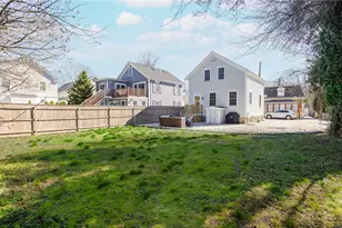 4 Gladding Ct, Newport, RI 02840 - Photo 45