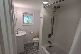 15 N Water St, Portsmouth, RI 02871 - Photo 17