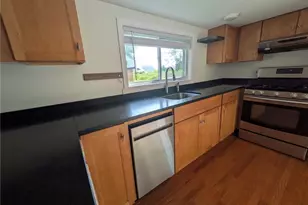 15 N Water St, Portsmouth, RI 02871 - Photo 15