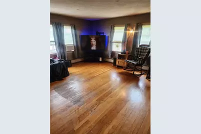 59 Wells Avenue, Warwick, RI 02889 - Photo 9