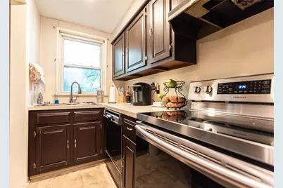 14 South Larchmont Avenue, North Providence, RI 02911 - Photo 11