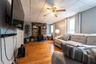 14 South Larchmont Ave, North Providence, RI 02911 - Photo 17