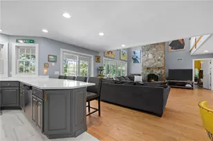 1158 Sisson Rd, Coventry, RI 02827 - Photo 7