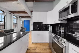 14 Imperial Pl, Providence, RI 02903 - Photo 11