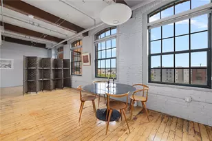 14 Imperial Pl, Providence, RI 02903 - Photo 5