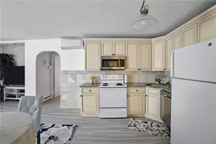 4 Nantucket Ave, Westerly, RI 02891 - Photo 35