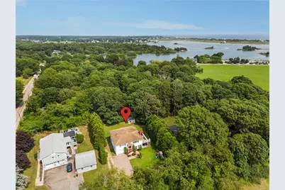 4 Nantucket Avenue, Westerly, RI 02891 - Photo 9
