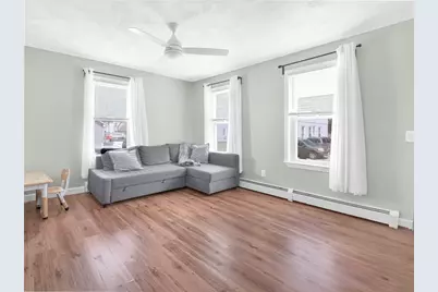 63 W Cole Street, Pawtucket, RI 02860 - Photo 15