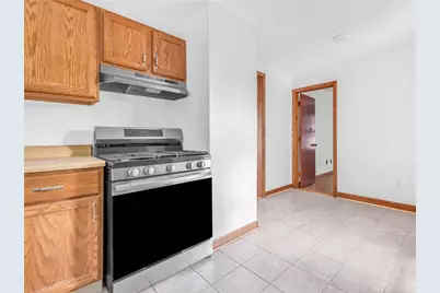63 W Cole Street, Pawtucket, RI 02860 - Photo 23