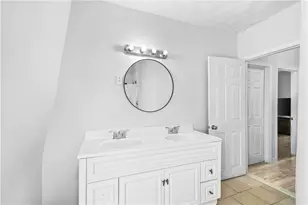 197 Althea St, Providence, RI 02909 - Photo 23