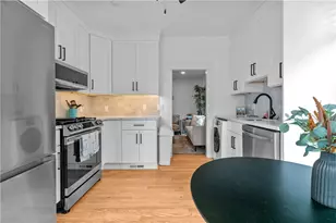 13 Sherman St, Newport, RI 02840 - Photo 3