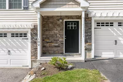 102 Hunting Hill Drive, Cumberland, RI 02864 - Photo 3