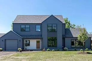 557 Bristol Ferry Rd, Portsmouth, RI 02871 - Photo 1
