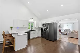 95 Buttonwoods Rd, Richmond, RI 02898 - Photo 7