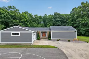884 Reynolds Rd, Glocester, RI 02814 - Photo 5