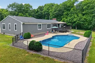 884 Reynolds Rd, Glocester, RI 02814 - Photo 11