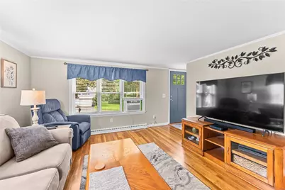 26 Legion Avenue, Cumberland, RI 02864 - Photo 11