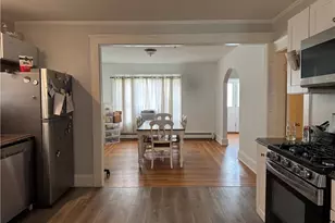 31 Bristol Ave, Pawtucket, RI 02861 - Photo 27