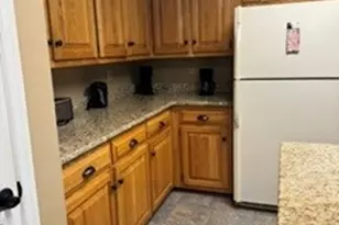 50 Highland St, Taunton, MA 02780 - Photo 9