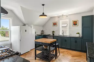 331 Williams St, Providence, RI 02906 - Photo 9