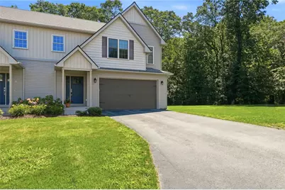80 Conley Avenue #6, Cranston, RI 02921 - Photo 1