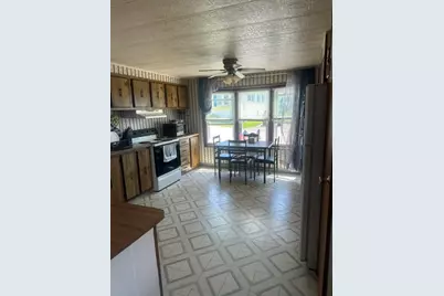23 Bayview Park Avenue, Middletown, RI 02842 - Photo 7