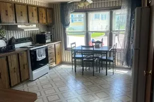 23 Bayview Park Ave, Middletown, RI 02842 - Photo 7