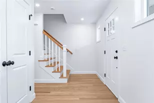 10 Fyffe Ave, Cranston, RI 02920 - Photo 15