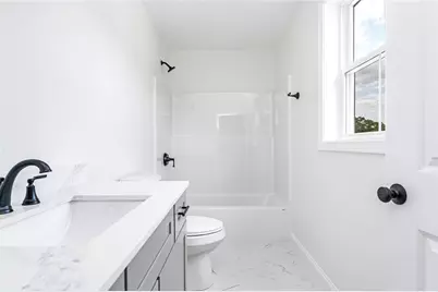 10 Fyffe Avenue, Cranston, RI 02920 - Photo 17