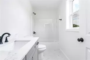 10 Fyffe Ave, Cranston, RI 02920 - Photo 17