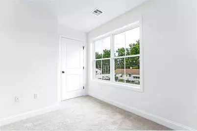 10 Fyffe Avenue, Cranston, RI 02920 - Photo 19