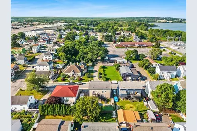 72 Tower Street, Fall River, MA 02724 - Photo 7