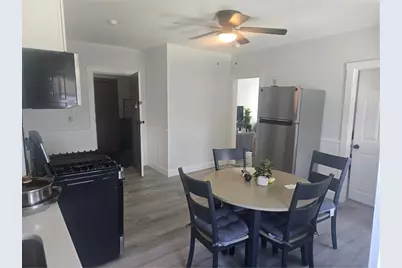 59 Court Street, Bristol, RI 02809 - Photo 5
