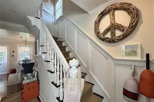 36 Grafton St, Newport, RI 02840 - Photo 7