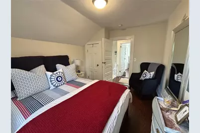 36 Grafton Street, Newport, RI 02840 - Photo 29